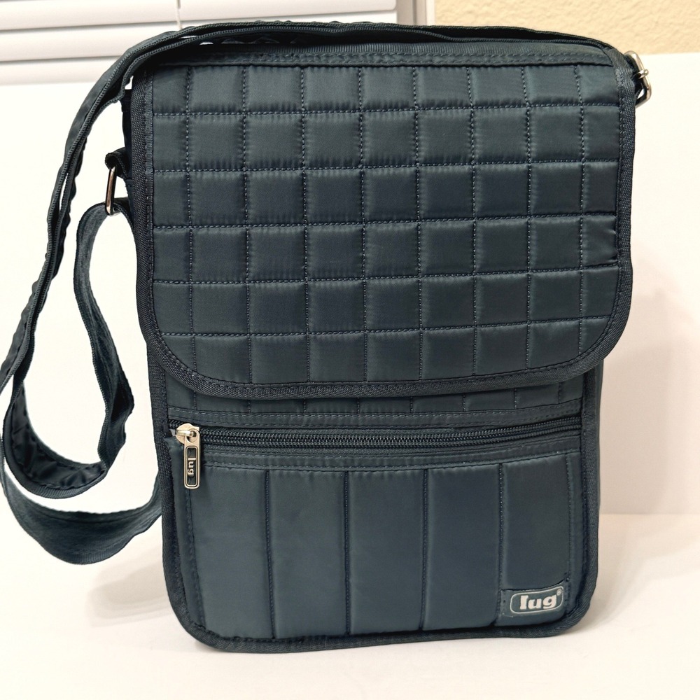 LUG Moped Day Pack Compass Crossbody Bag Messenger Quilted Steel Blue Adjustable